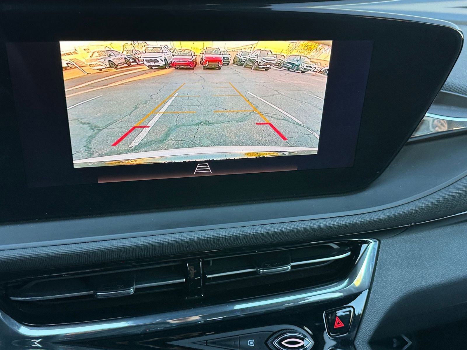 Used 2025 Buick Envista Sport Touring image 17