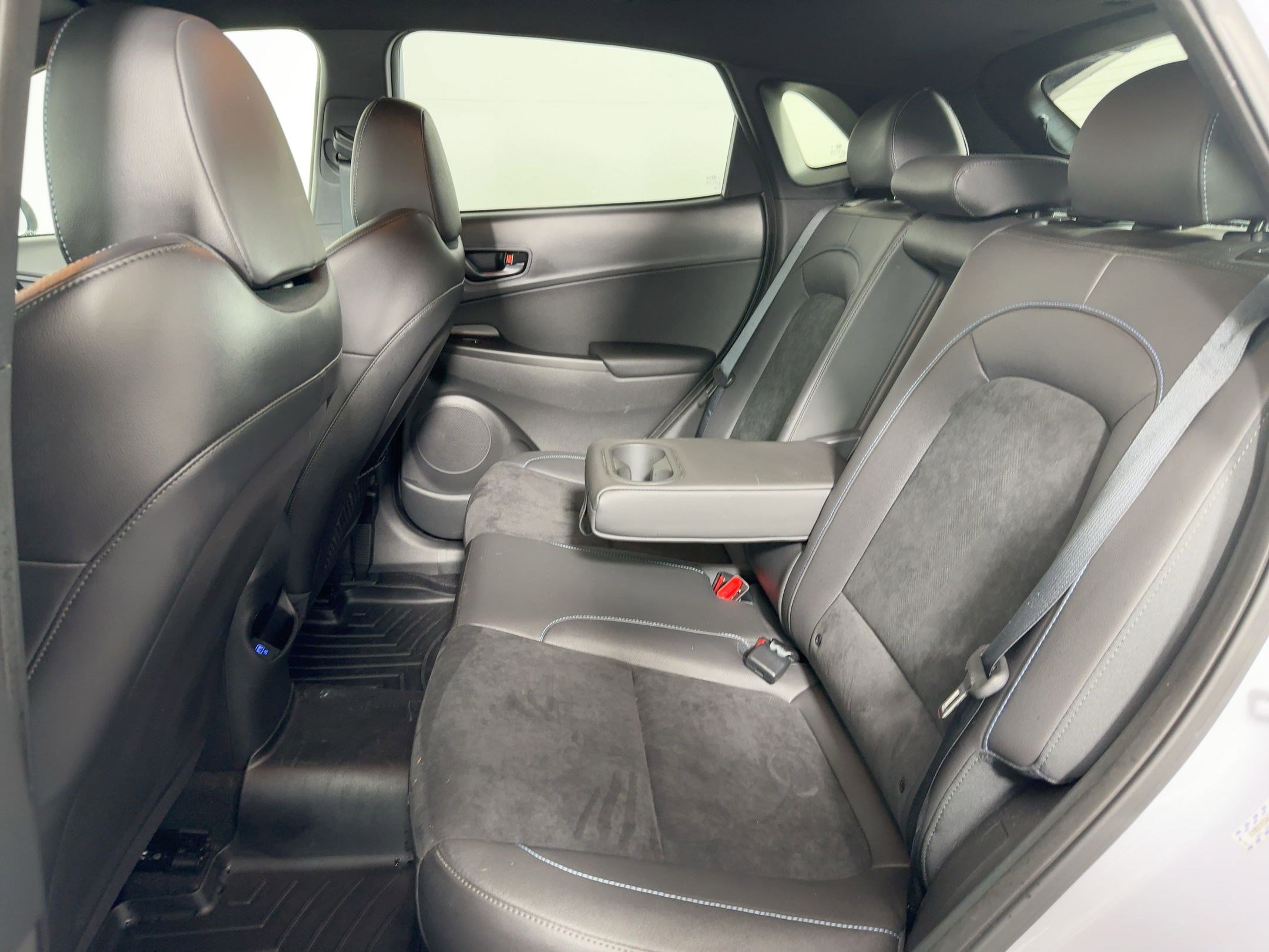 Used 2022 Hyundai Kona N FWD w/ Cargo Package image 12