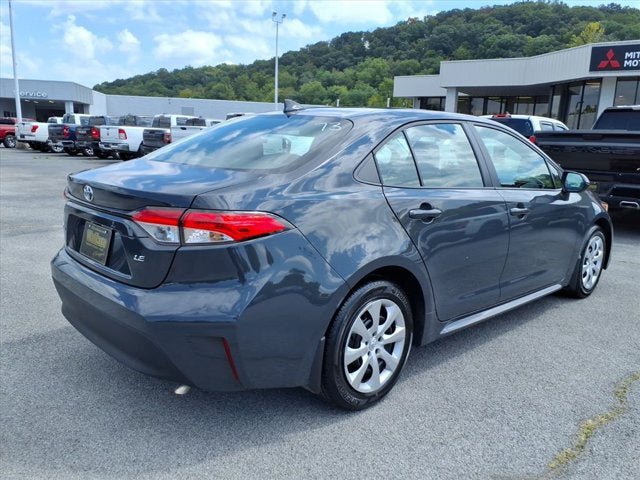 Used 2026 Toyota Corolla LE FWD image 5