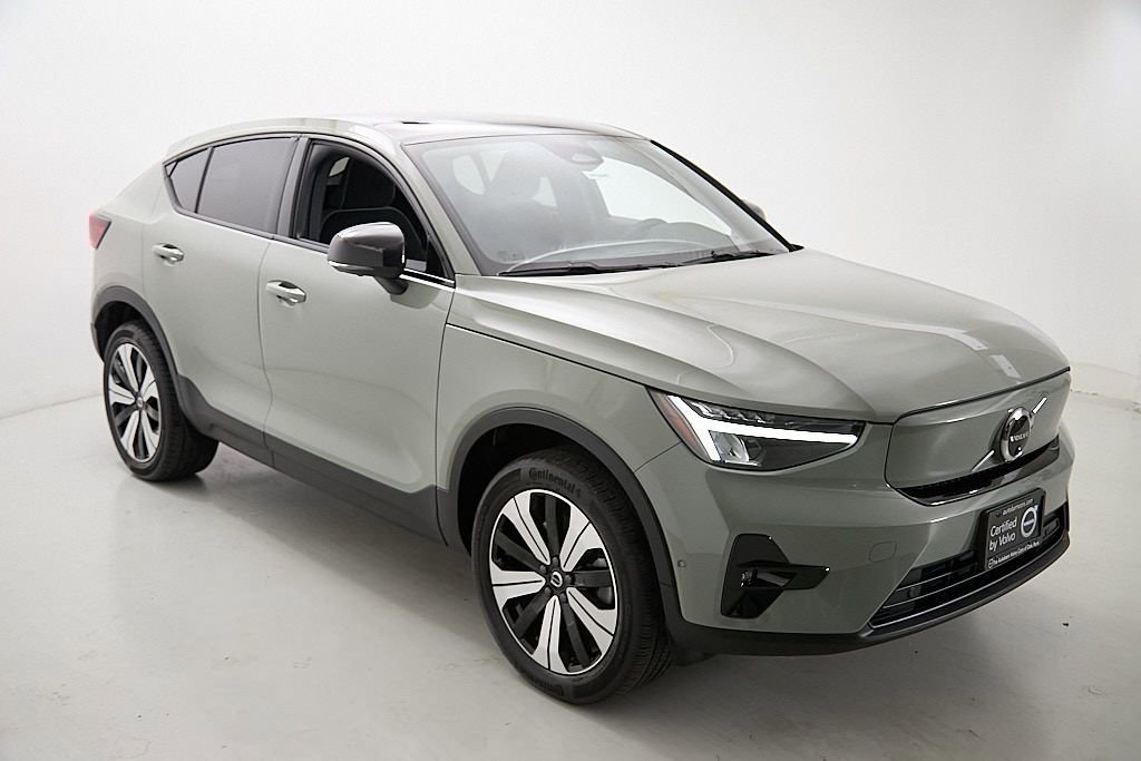 Certified 2023 Volvo C40 P8 Recharge Plus AWD/4WD image 4