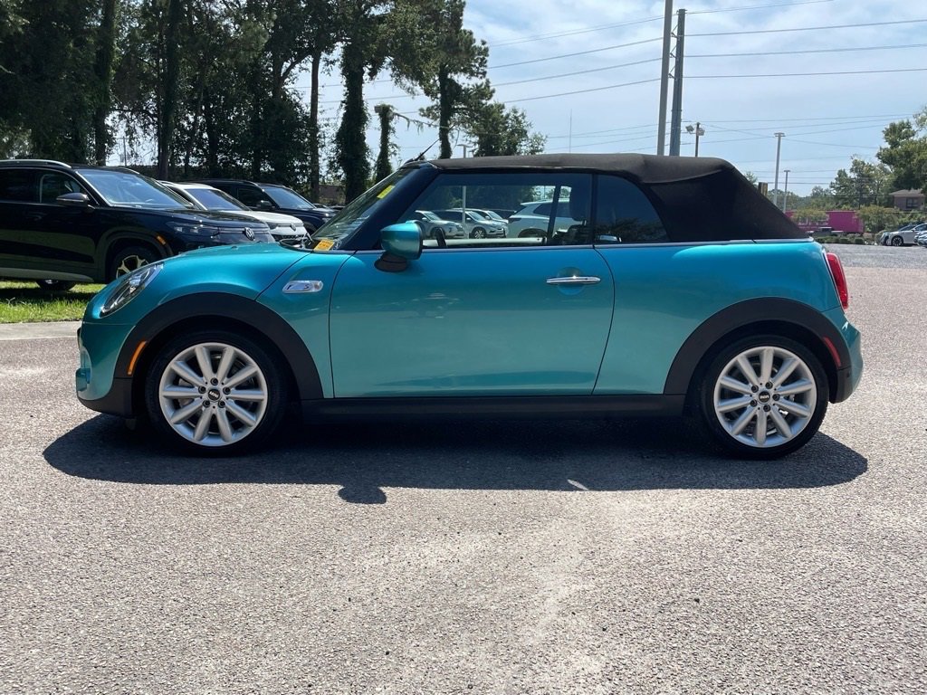 Used 2021 MINI Cooper S w/ 6.5" Touchscreen Package image 29