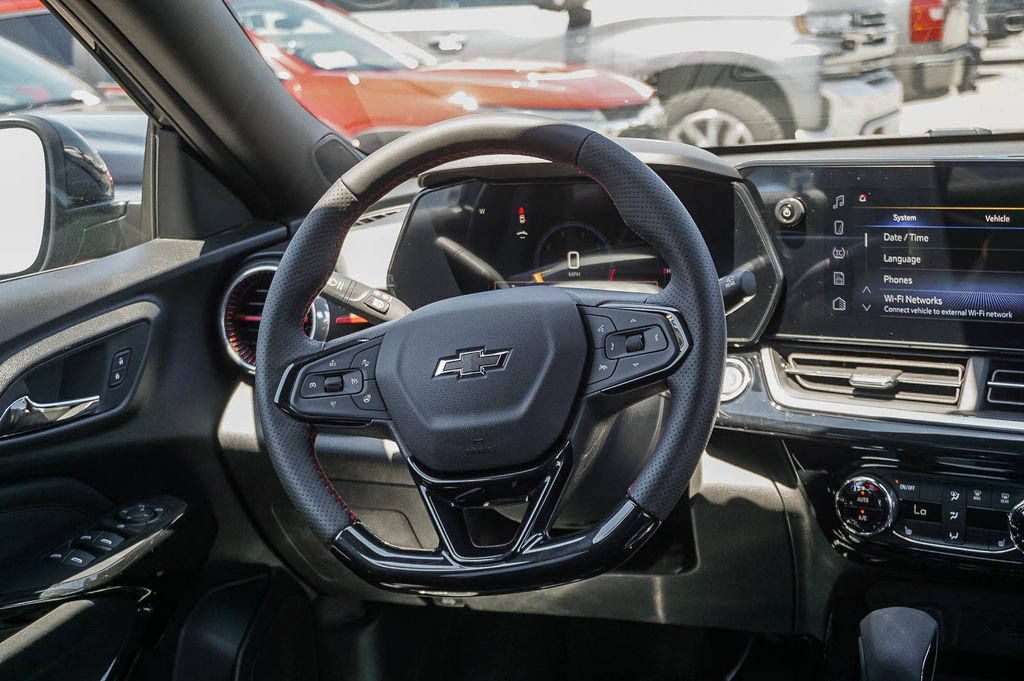 New 2026 Chevrolet Trax RS w/ Driver Confidence Package FWD image 16