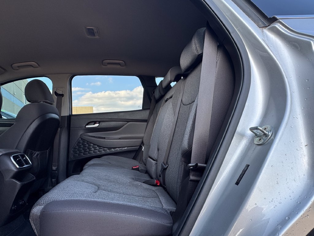 Used 2019 Hyundai Santa Fe SE FWD image 27