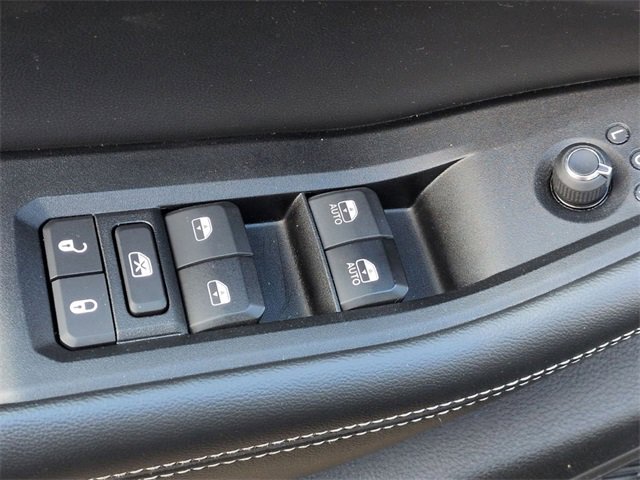 Certified 2024 Jeep Grand Cherokee L Limited w/ Luxury Tech Group II image 16