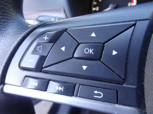 Used 2024 Nissan Altima 2.5 SV FWD image 16