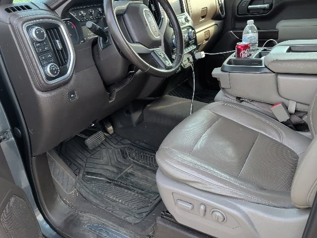 Used 2019 GMC Sierra 1500 SLT w/ Driver Alert Package I AWD/4WD image 16