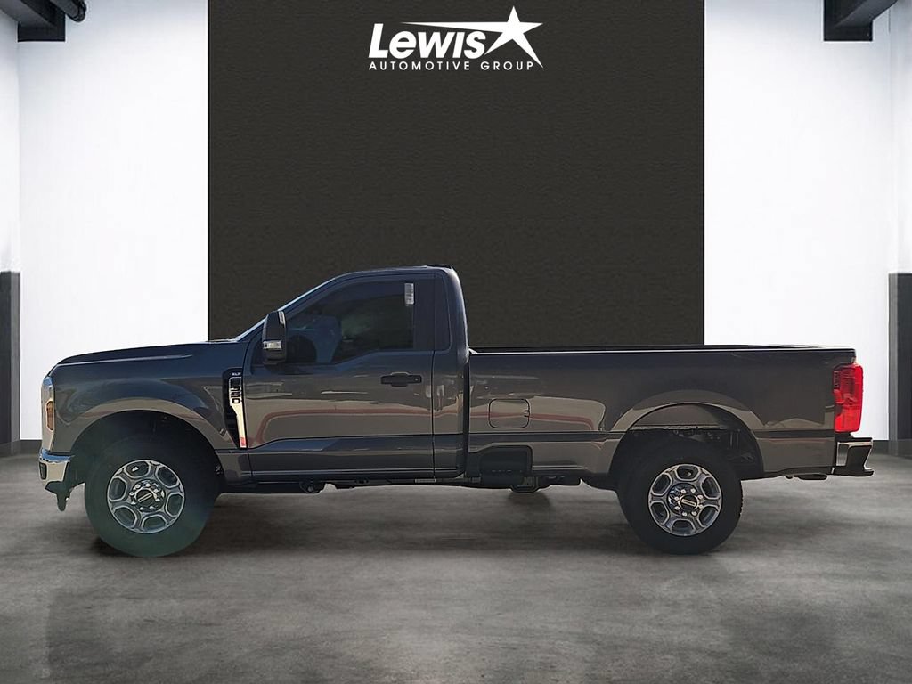 New 2026 Ford F350 XLT RWD image 2