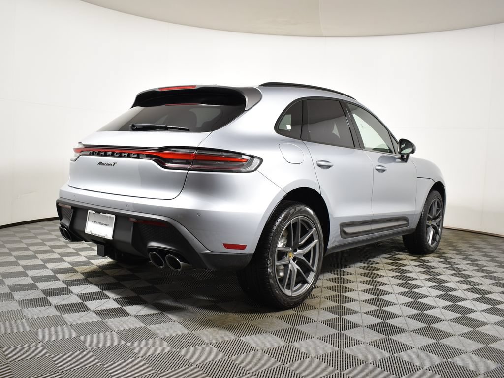 Used 2026 Porsche Macan AWD/4WD image 7