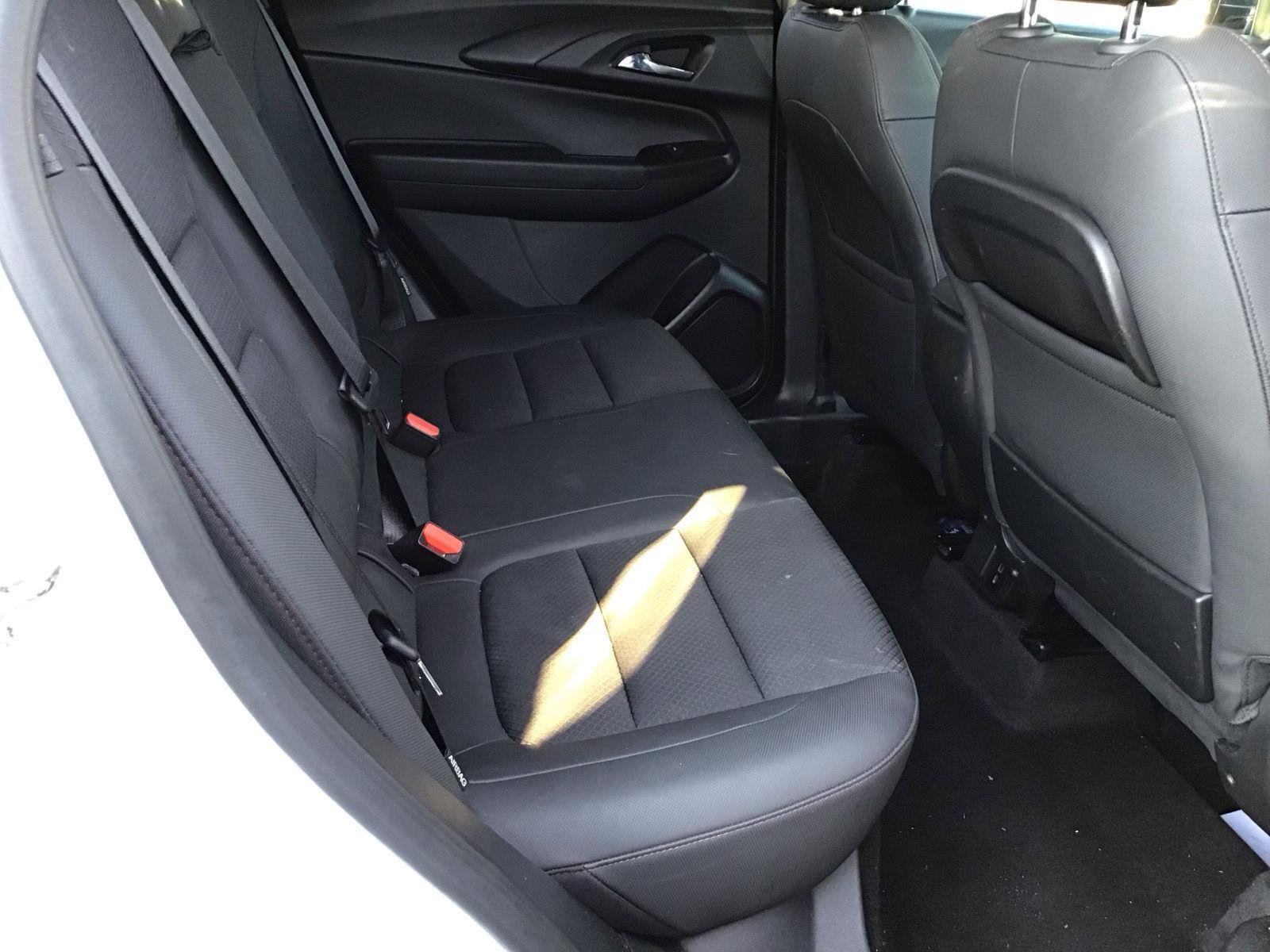 Used 2023 Chevrolet TrailBlazer RS w/ Convenience Package FWD image 5
