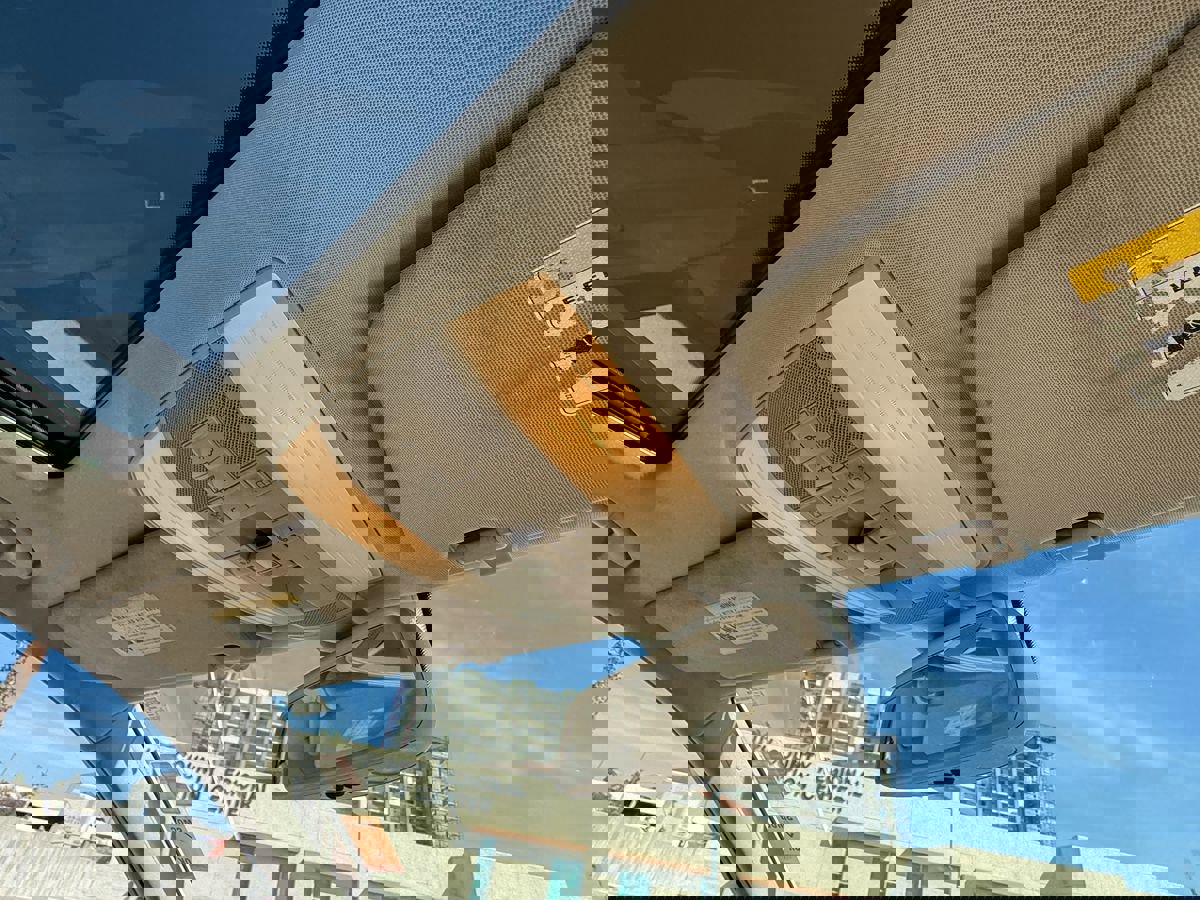 Used 2014 Mercedes-Benz E 350 Sport image 15