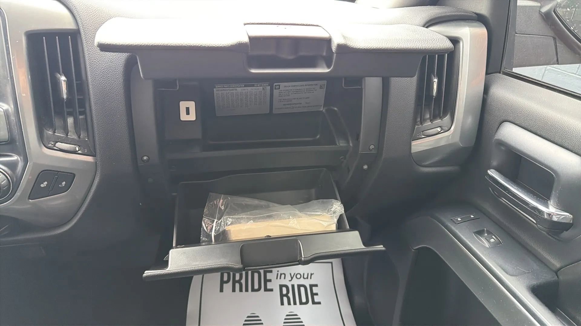 Used 2015 Chevrolet Silverado 1500 LT w/ Rally 2 Edition image 25