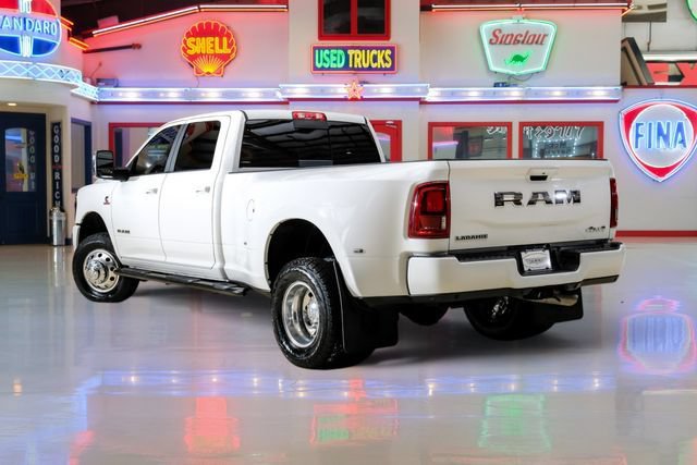 Used 2026 RAM 3500 Laramie AWD/4WD image 4