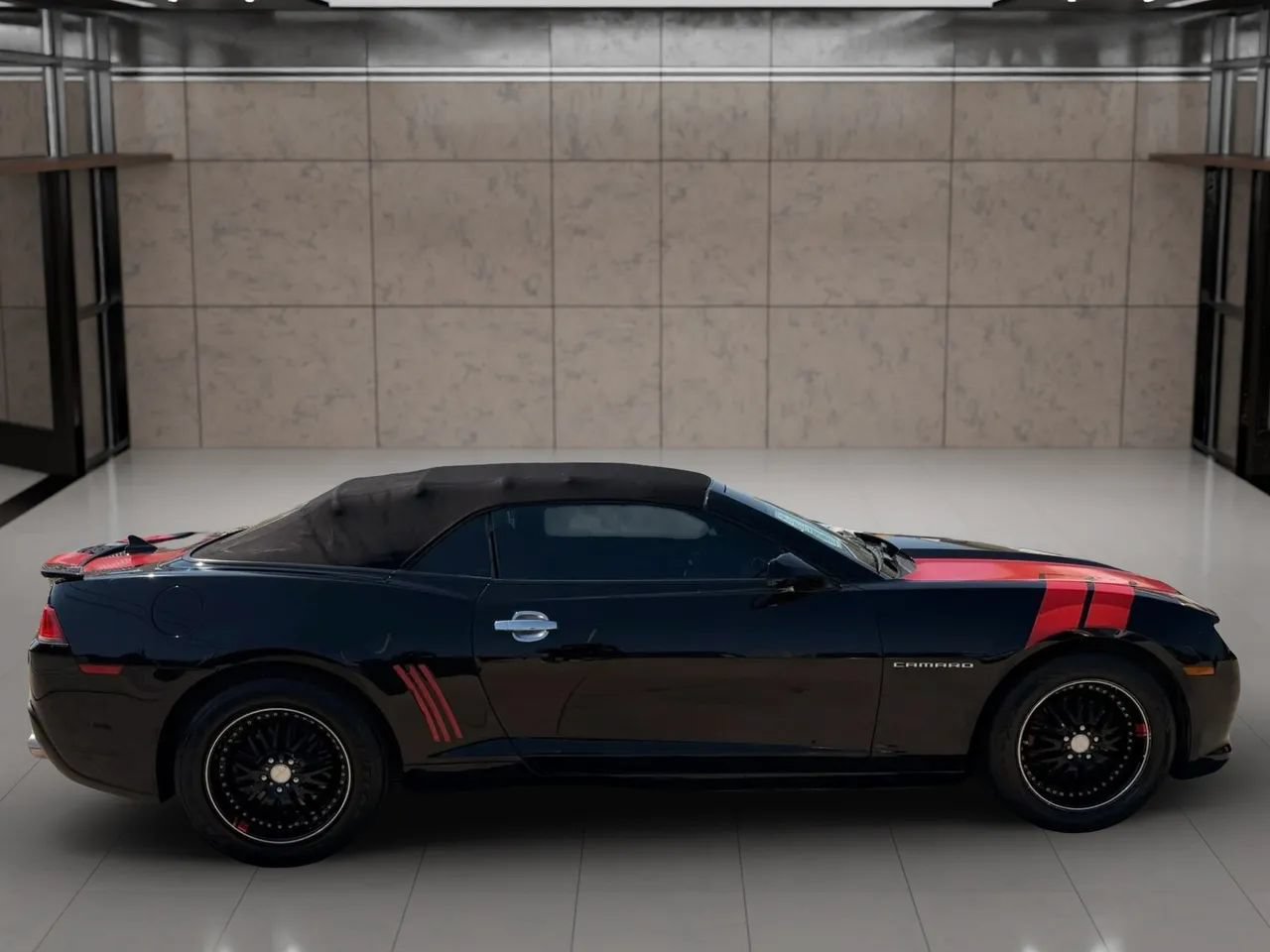 Used 2014 Chevrolet Camaro LT RWD image 15