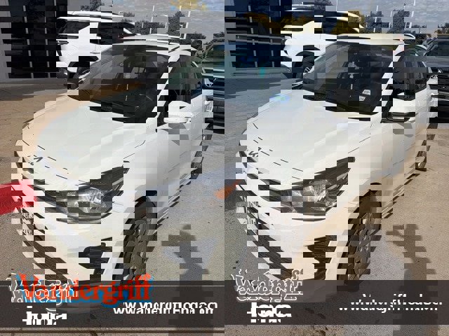 Used 2023 Kia Rio S image 1