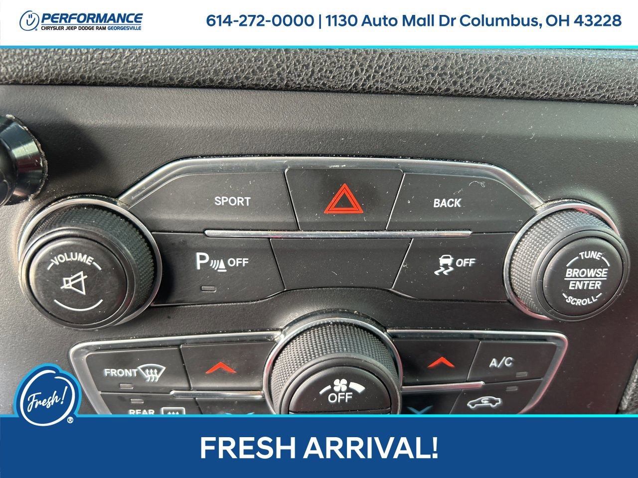 Used 2015 Dodge Charger SXT w/ Plus Group RWD image 21