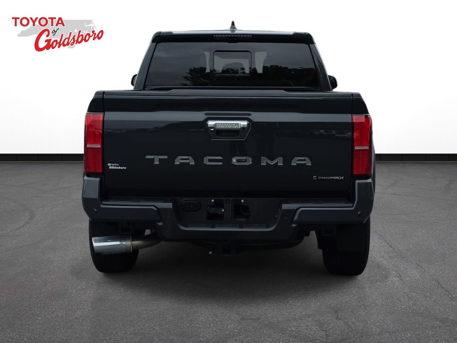 Used 2025 Toyota Tacoma Limited AWD/4WD image 6