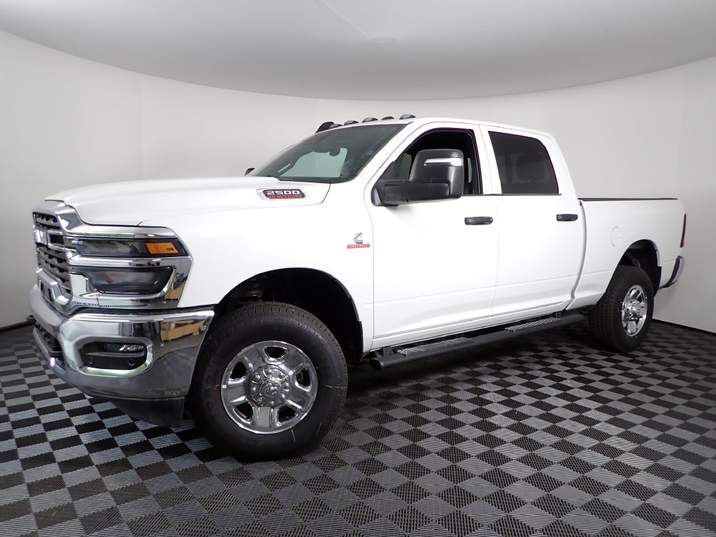 New 2026 RAM 2500 Tradesman AWD/4WD image 8