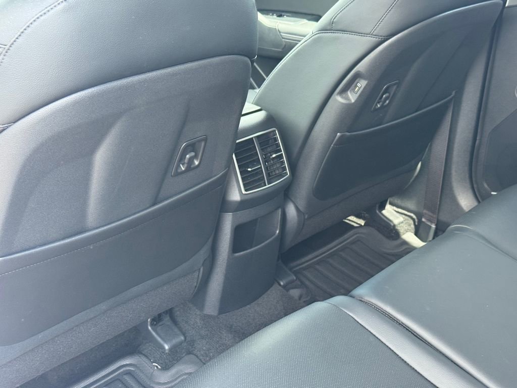 Used 2026 Kia Sportage EX image 15