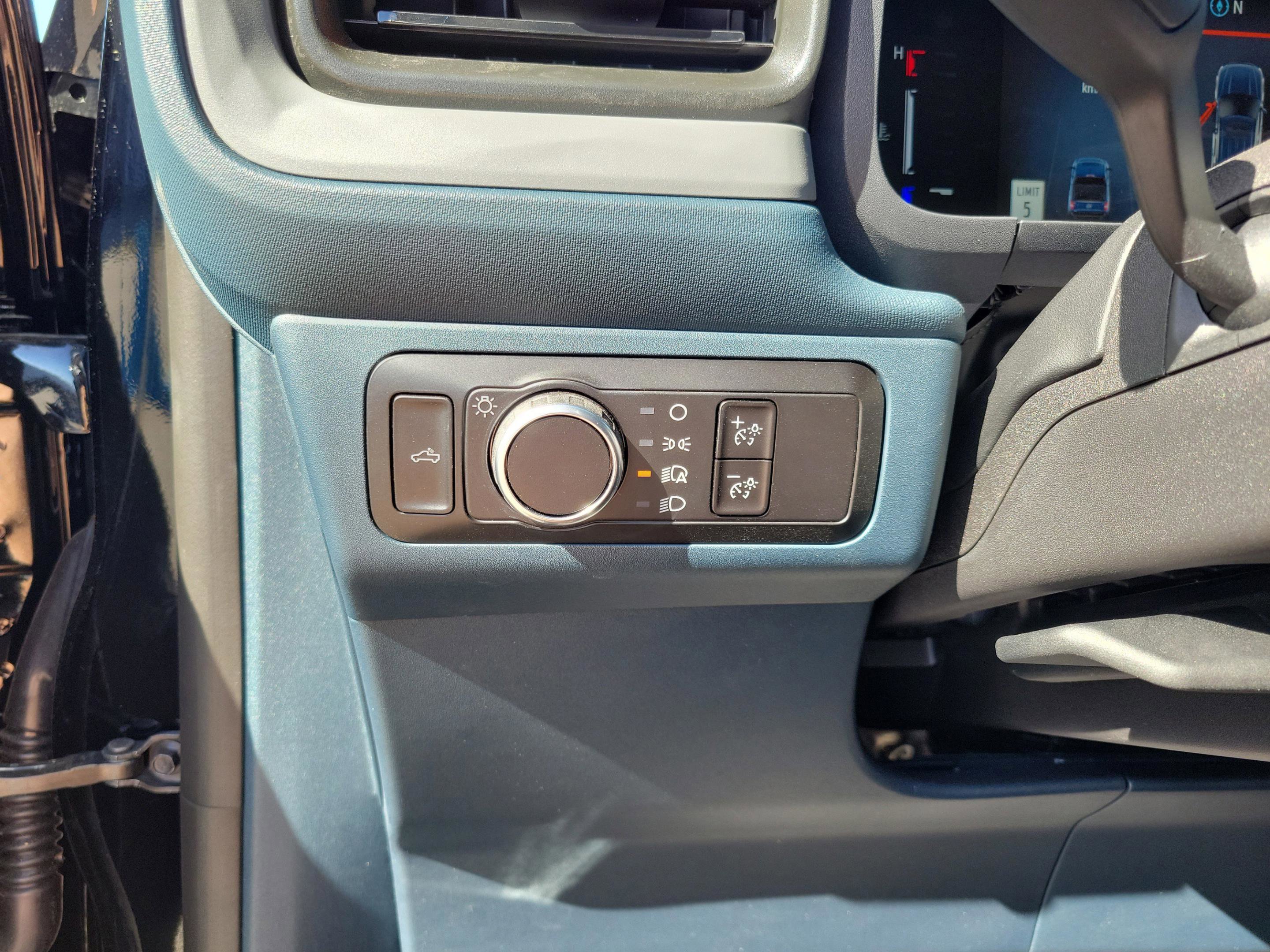 New 2025 Ford Maverick Tremor image 11