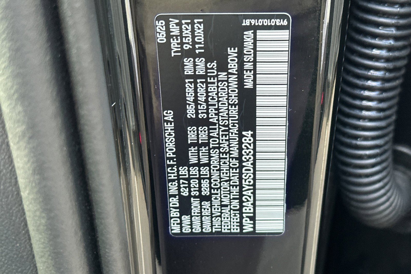 Used 2025 Porsche Cayenne image 29