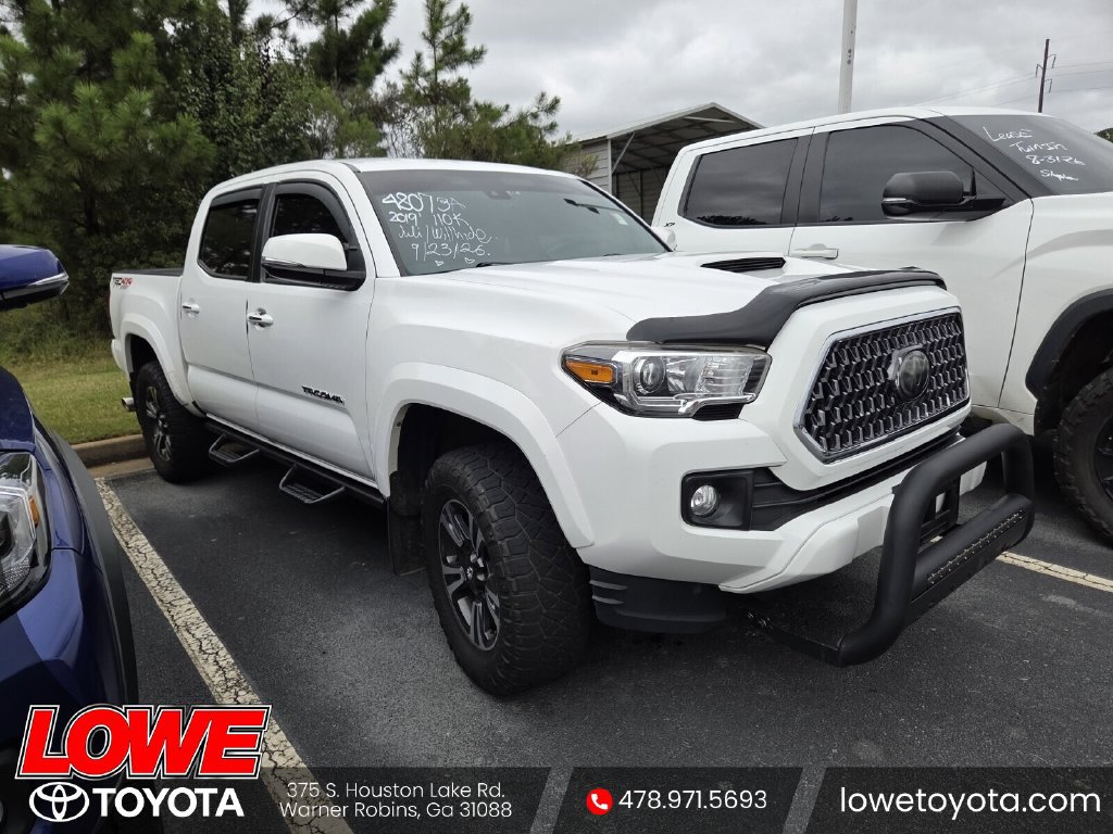 Used 2019 Toyota Tacoma TRD Sport AWD/4WD image 1