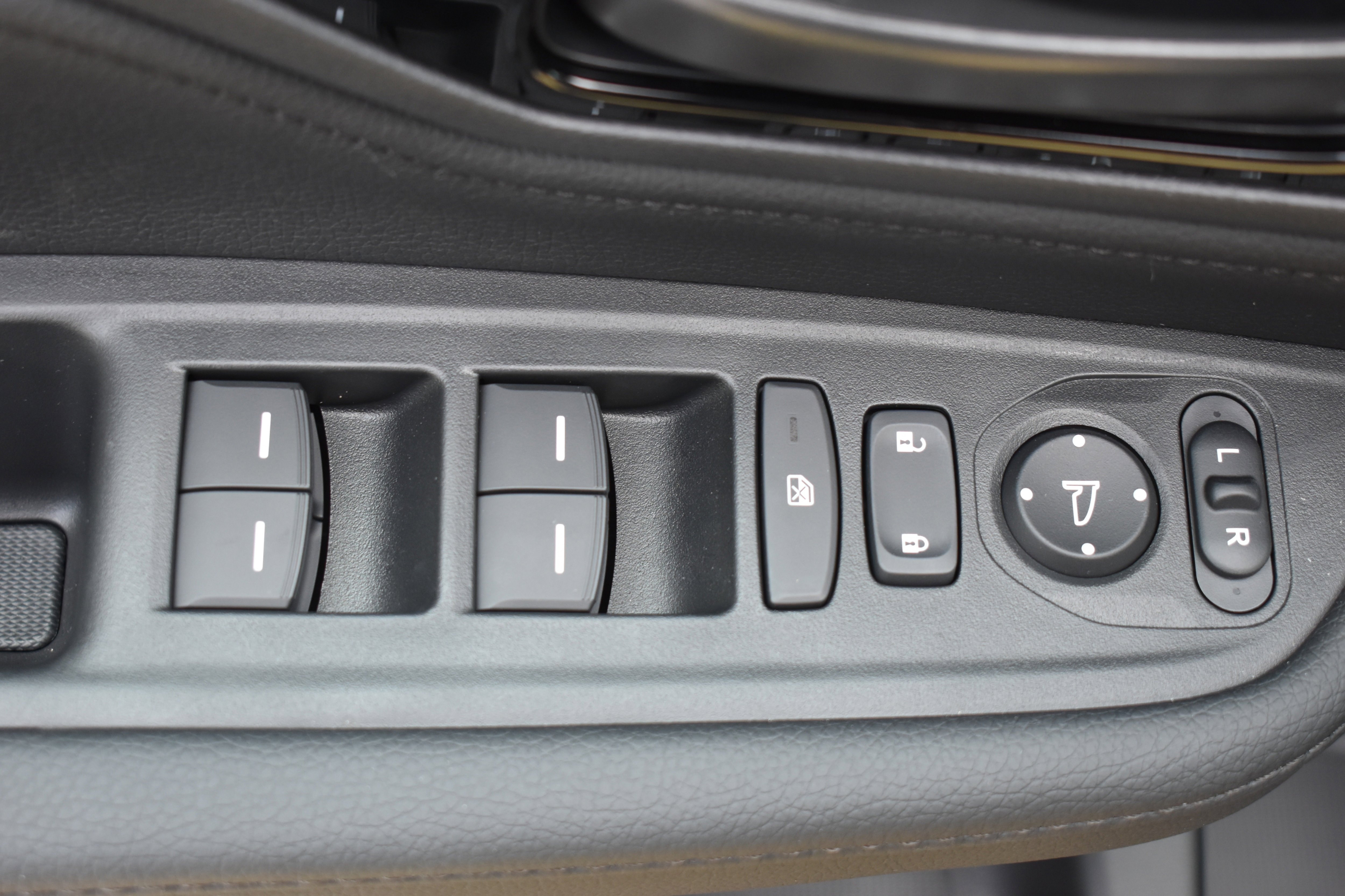 New 2026 Honda Odyssey Touring image 12