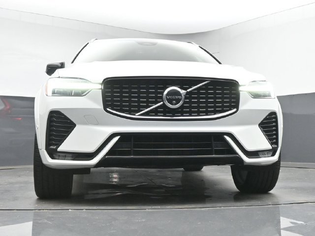 Used 2024 Volvo XC60 B5 Ultimate AWD/4WD image 53