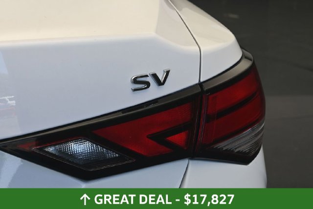 Used 2024 Nissan Sentra SV FWD image 13