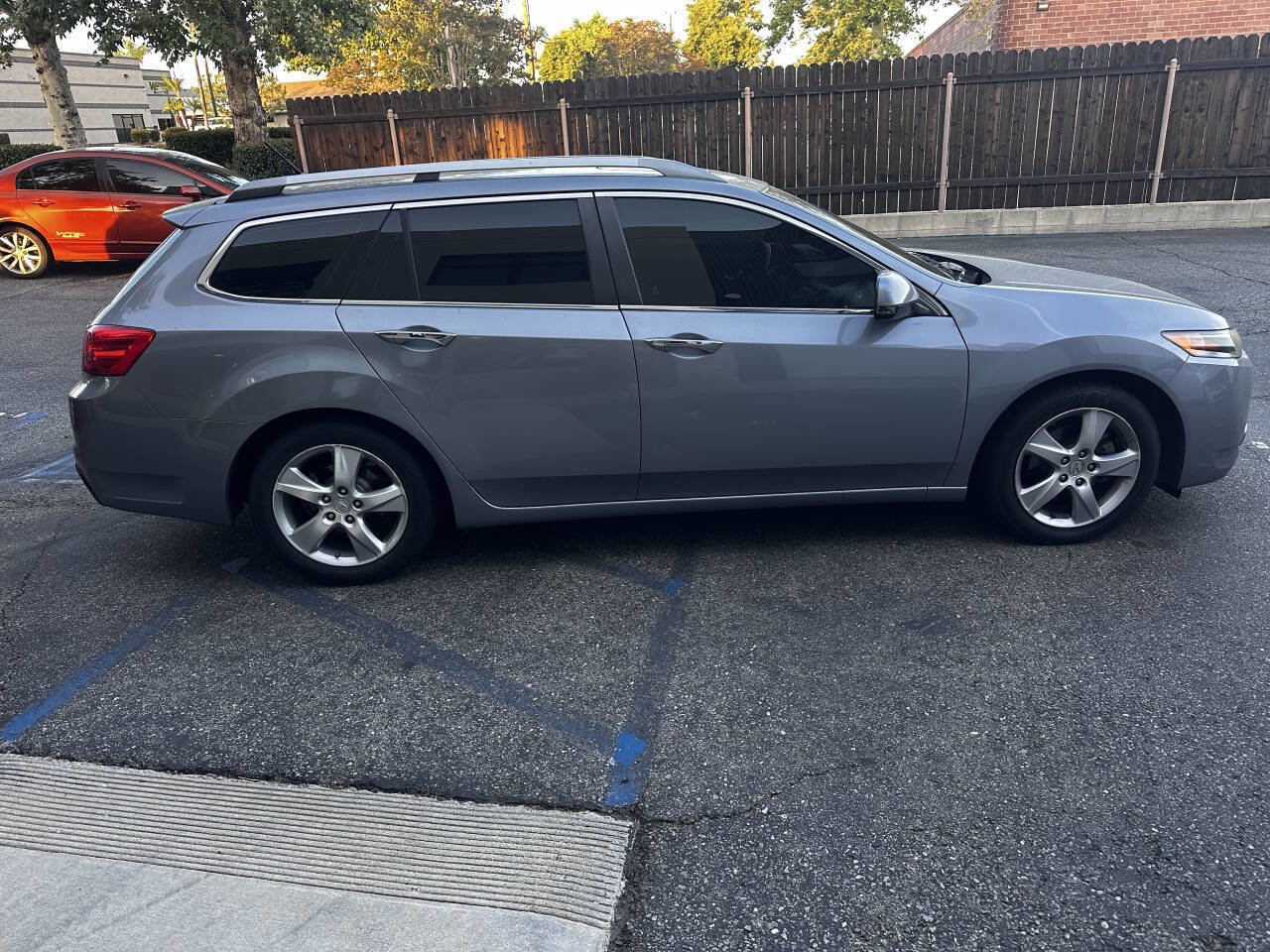 Used 2012 Acura TSX Sport Wagon FWD image 5