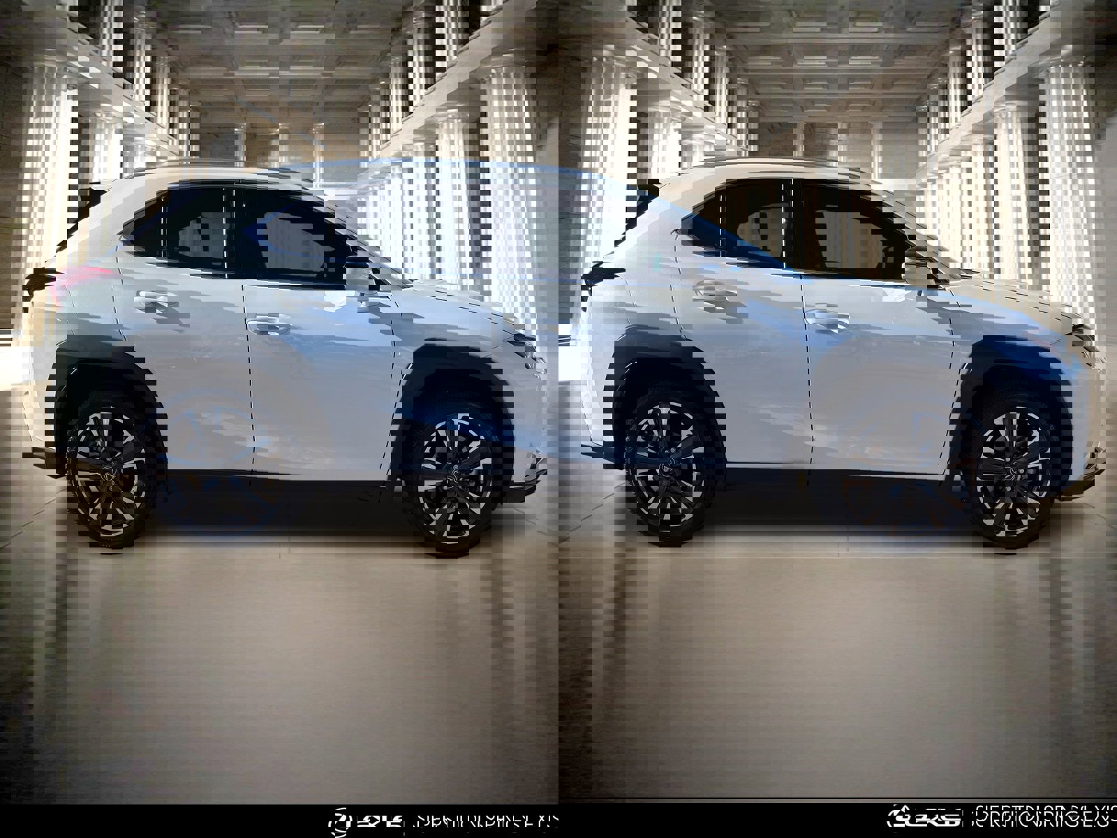 Certified 2024 Lexus UX 250h FWD image 4