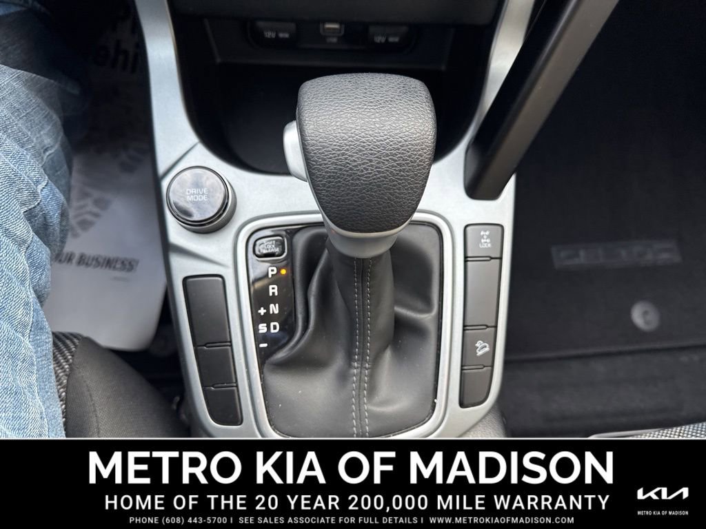 Used 2025 Kia Seltos LX image 23