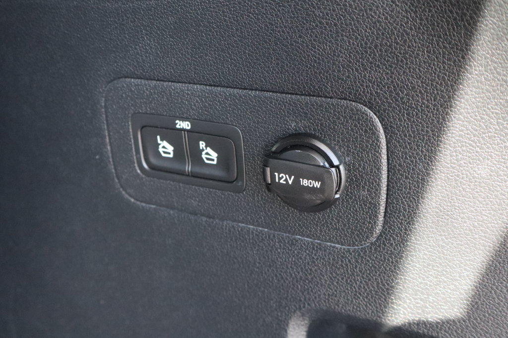 Used 2019 Hyundai Santa Fe AWD image 22
