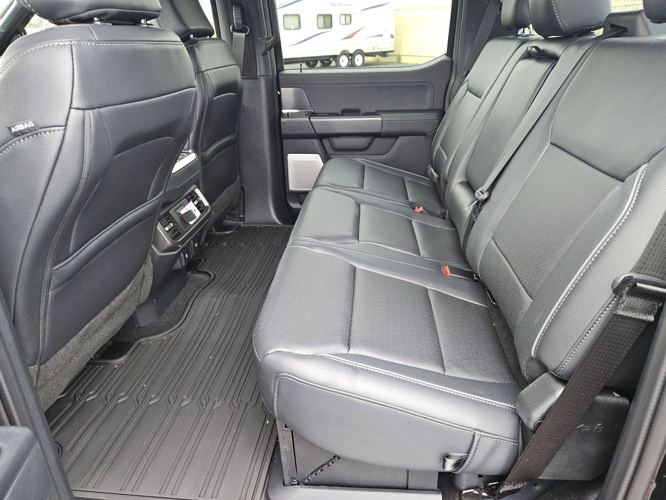 New 2026 Ford F150 Lariat w/ Equipment Group 502A High AWD/4WD image 16