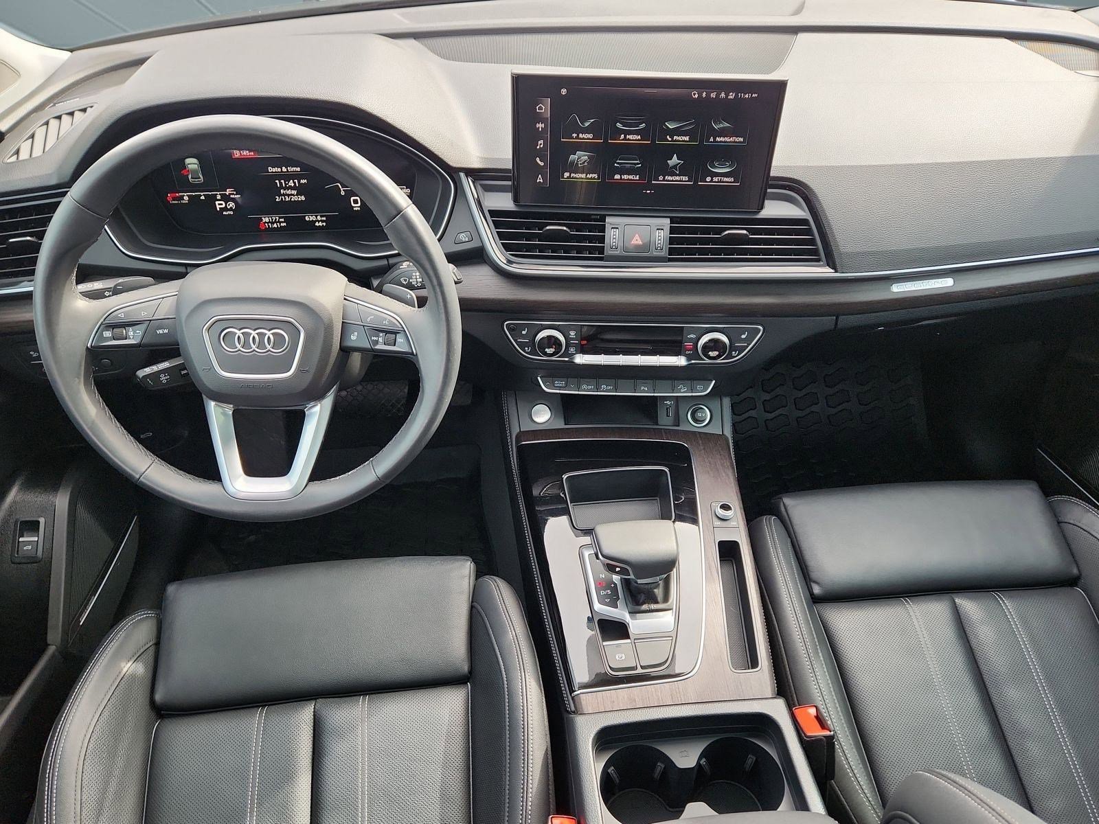 Used 2024 Audi Q5 2.0T Premium Plus image 12