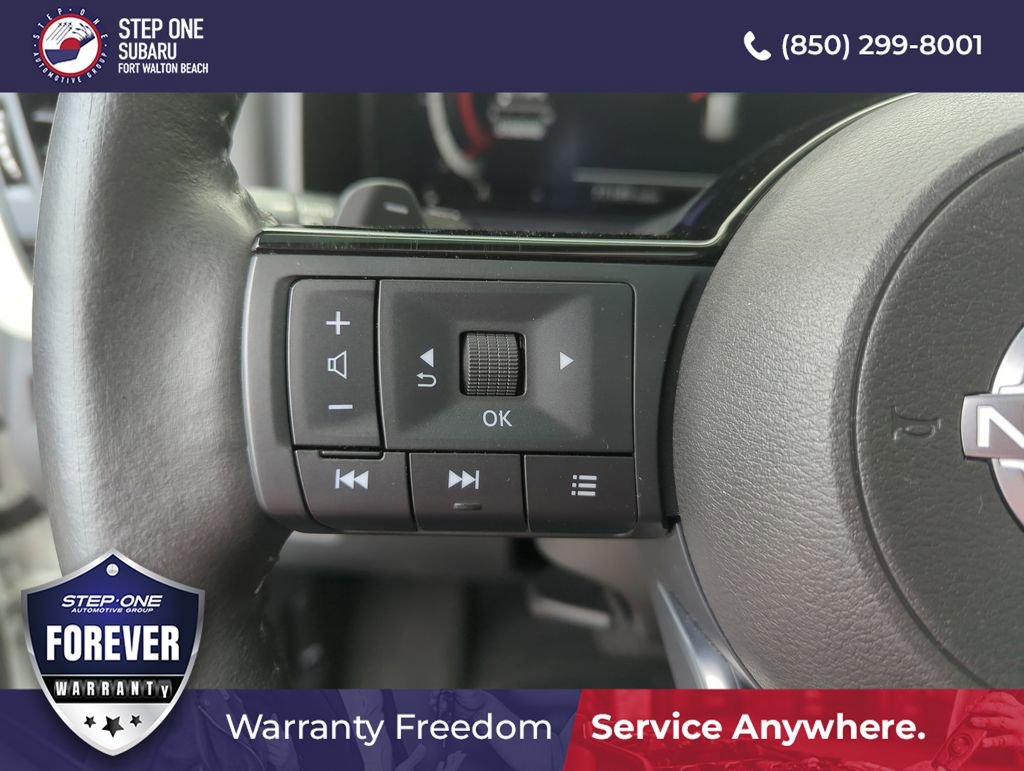 Used 2022 Nissan Rogue Platinum w/ Head-Up Display Package FWD image 22
