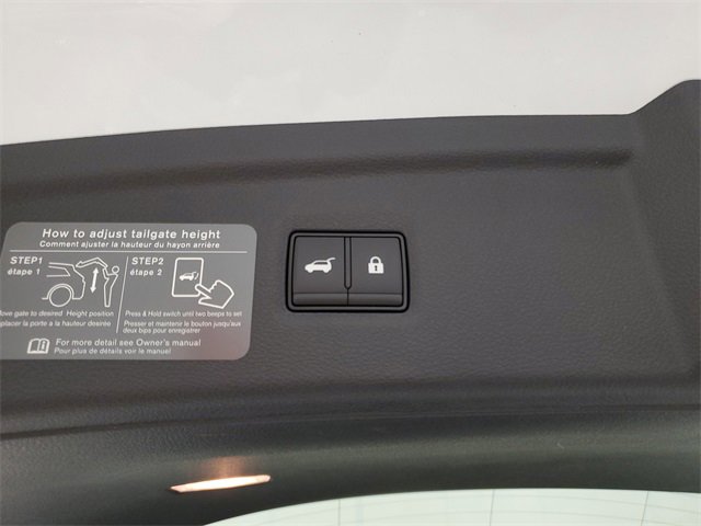 Certified 2025 INFINITI QX50 Luxe image 8