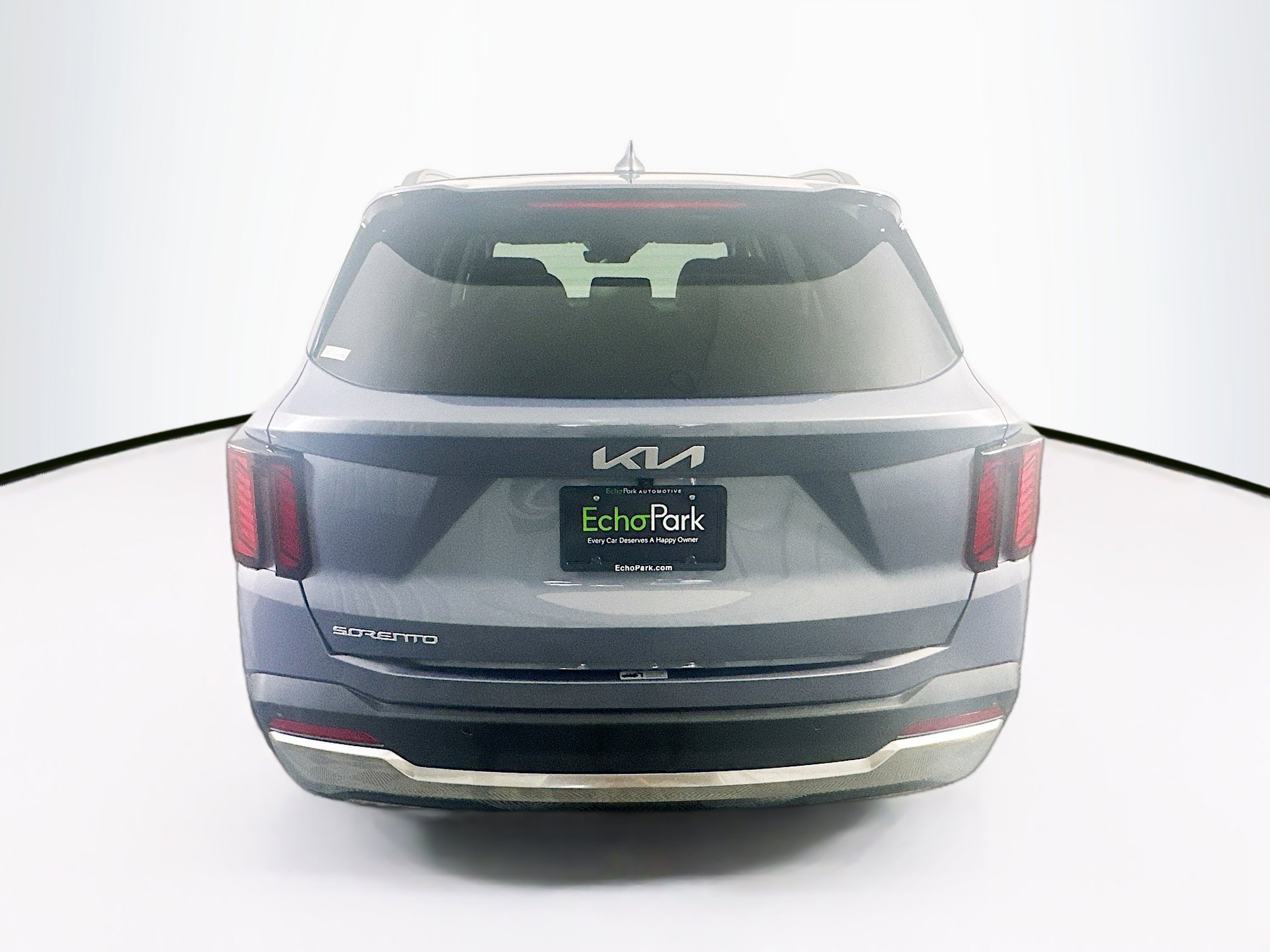 Used 2024 Kia Sorento S image 7