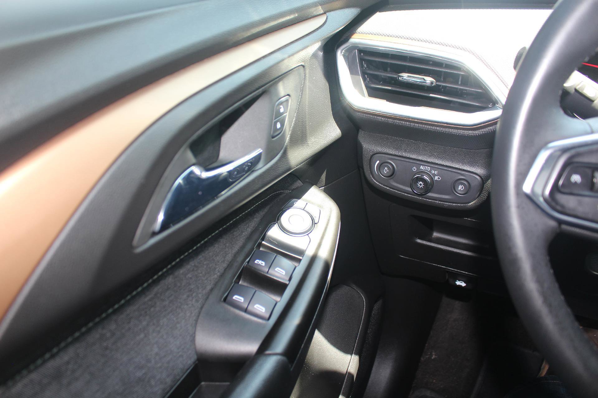 Used 2023 Chevrolet TrailBlazer ACTIV w/ Convenience Package image 21