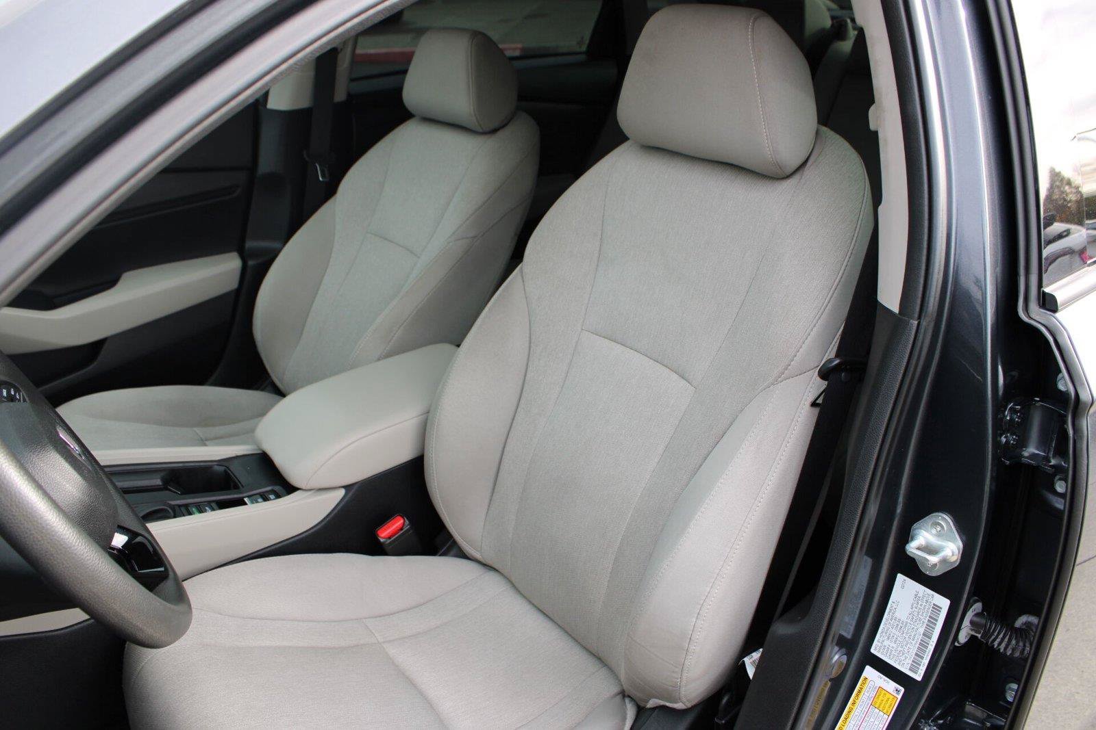 Used 2024 Honda Accord EX image 19