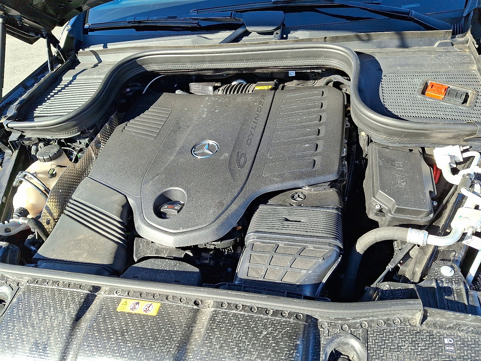 Certified 2025 Mercedes-Benz GLS 450 4MATIC image 29