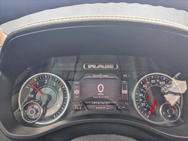 Used 2019 RAM 1500 Laramie RWD image 11