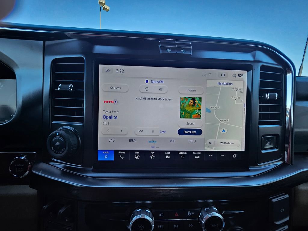 New 2026 Ford F250 Lariat w/ Lariat Premium Package image 39