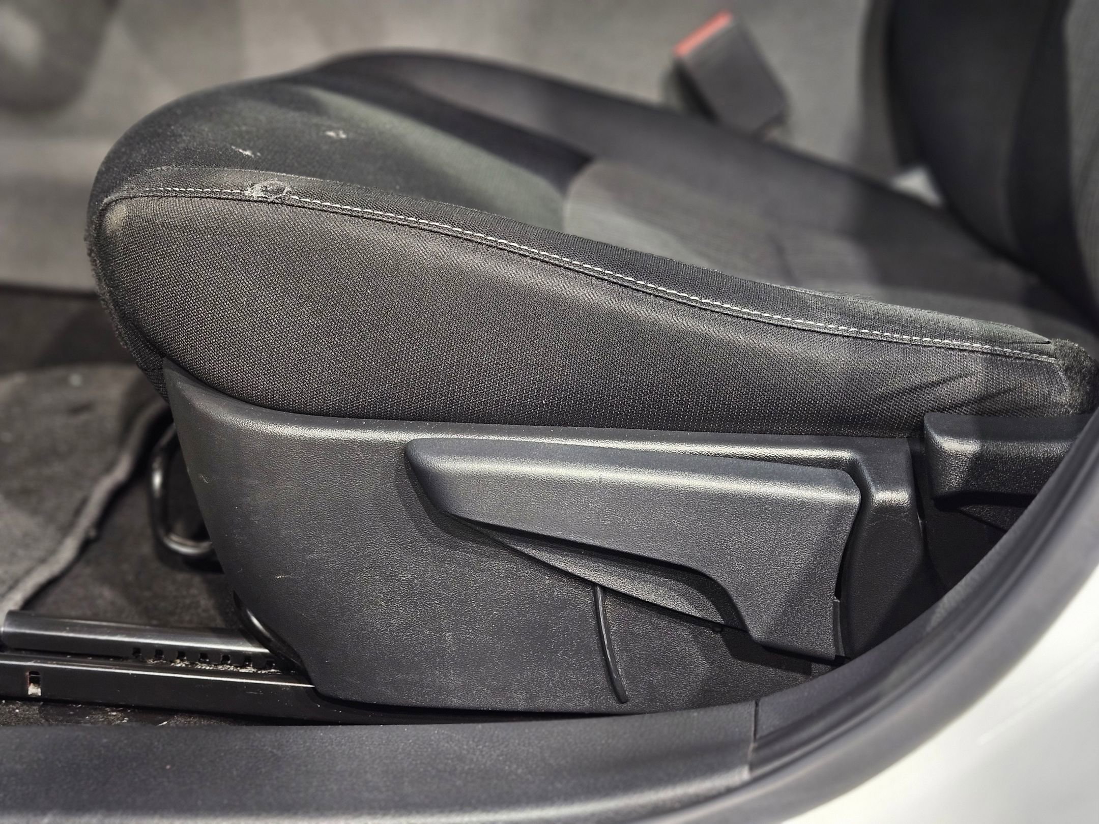 Used 2024 Nissan Sentra SV image 22