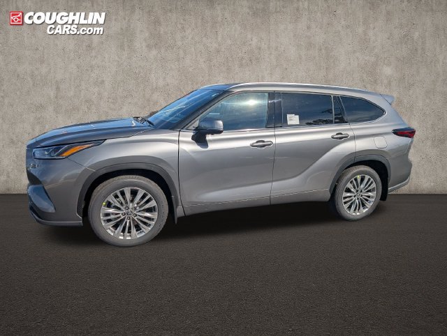 New 2026 Toyota Highlander AWD image 4