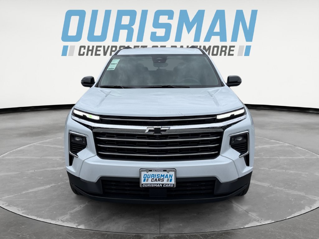 New 2027 Chevrolet Traverse LT w/ Driver Confidence Package FWD image 8
