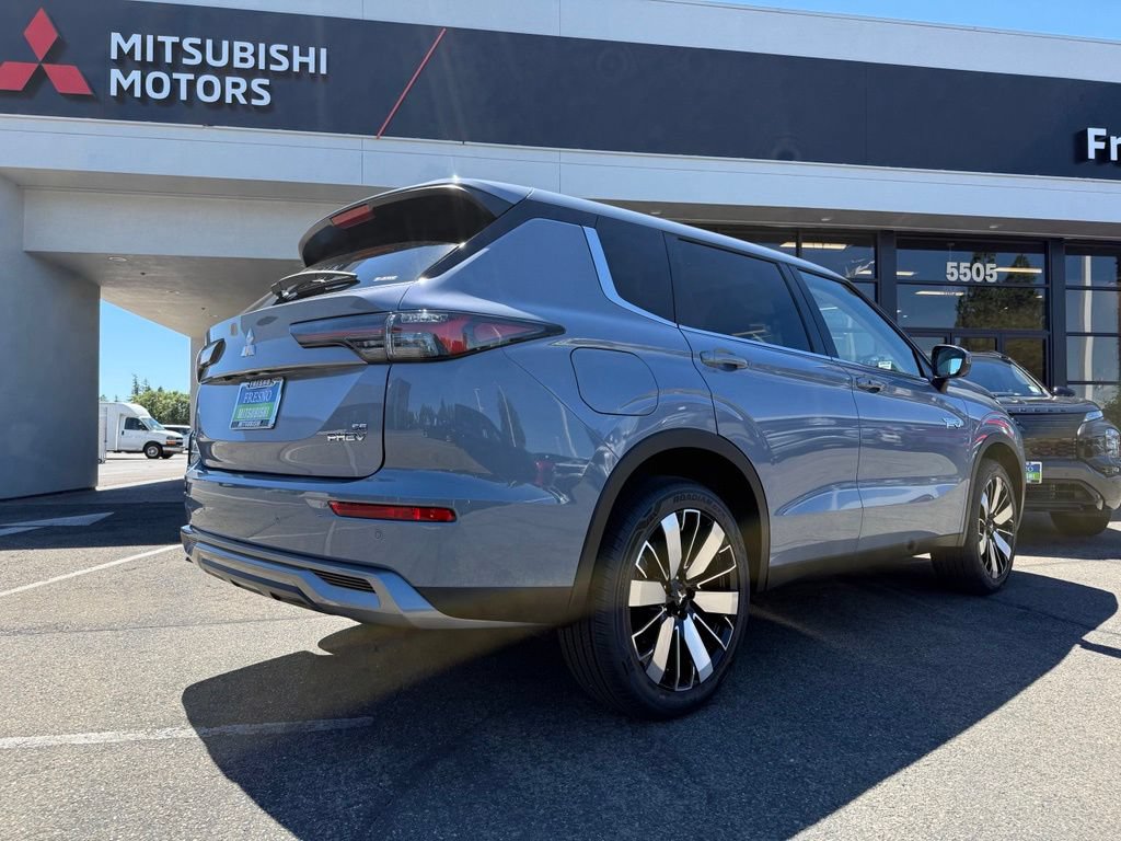 New 2026 Mitsubishi Outlander SE AWD/4WD image 13