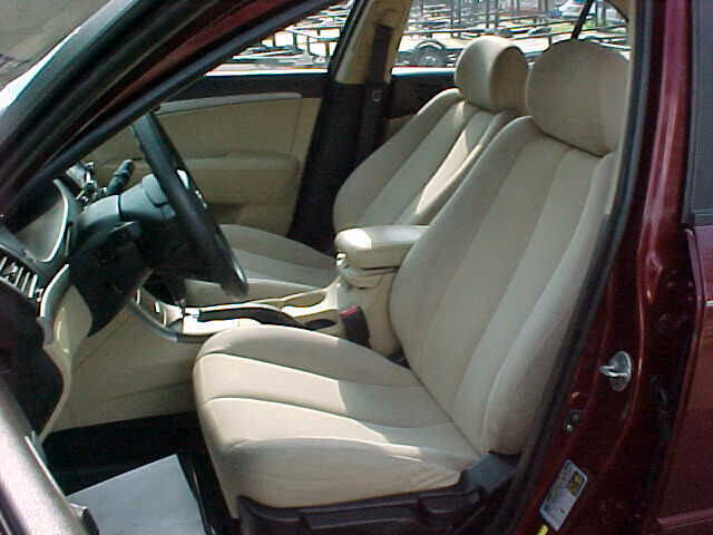 Used 2010 Hyundai Sonata GLS image 13