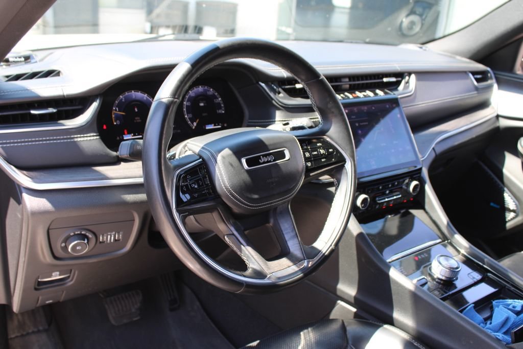 Used 2021 Jeep Grand Cherokee L Overland AWD/4WD image 33