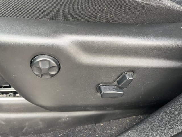 Used 2021 Jeep Grand Cherokee Limited w/ Premium Lighting Group image 16