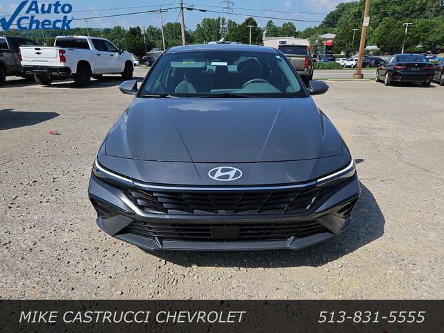 Used 2024 Hyundai Elantra SEL w/ Convenience Package FWD image 8